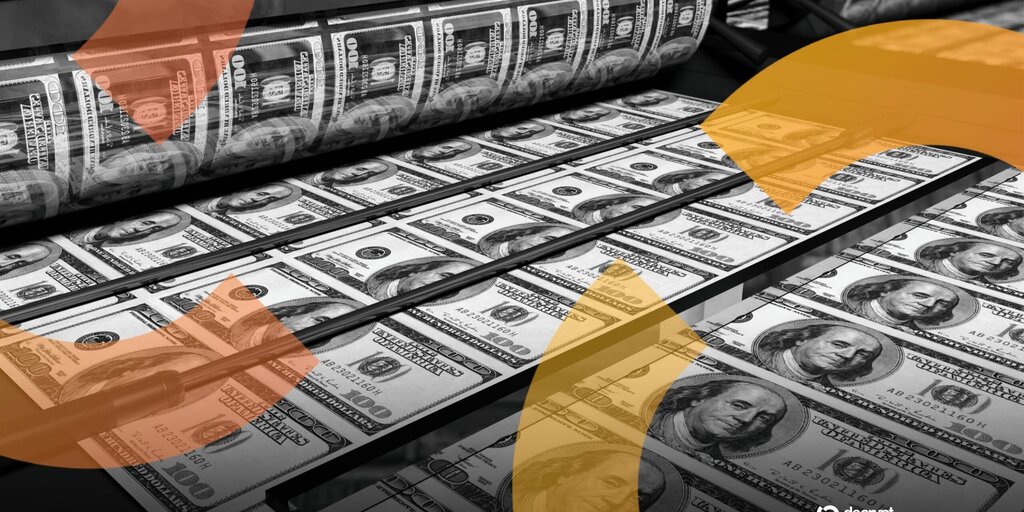 Banks Hold a Lever Over Stablecoin Adoption, BIS Economists Say