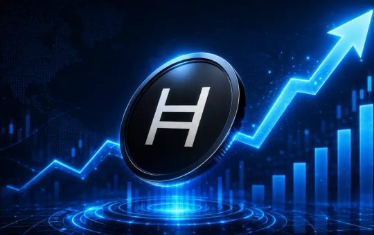 Hedera (HBAR) Bulls Face a Critical Test as Bears Resist the Rally – Is a Return to $0.1 Still on the Horizon?