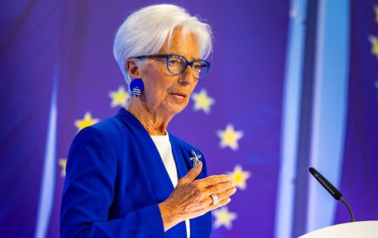 Lagarde Advances Digital Euro to Defend EU Financial Autonomy