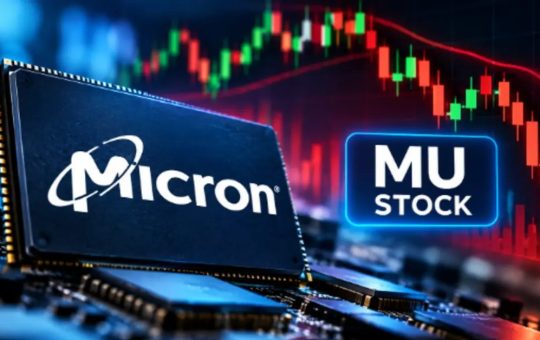 Micron Stock Slips as China’s CXMT Threatens the AI Memory Boom