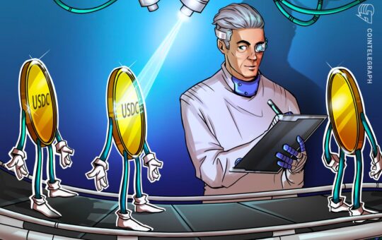 USDC transfer volume hit 5X USDT's in fallout from FTX collapse