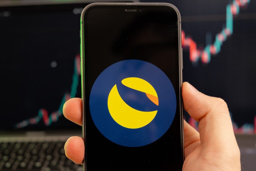 Terra Luna Classic Price Prediction as LUNC Suddenly Pumps Up 3.5% – Time to Buy?