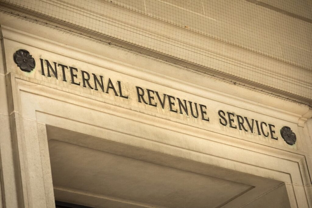IRS Trains Ukraine to Track Russian Cryptocurrency Activity – Here