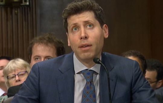 OpenAI CEO Calls for New Regulatory Agency for AI