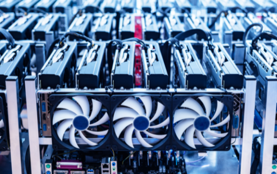 Riot Platforms stock price is defying gravity as Bitcoin sleeps