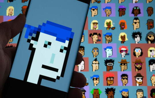 Today in Crypto: Avant Arte & Yuga Labs Set to Bring 10,000 CryptoPunks Into the Physical Realm, Pfizer-backed VitaDAO Launches Biotech Firm for Longevity Experiments on Animals