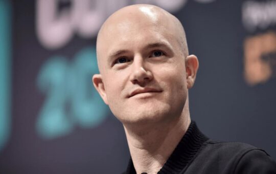 Coinbase CEO Believes Fiat and Crypto Will Co-Exist in the Long Term
