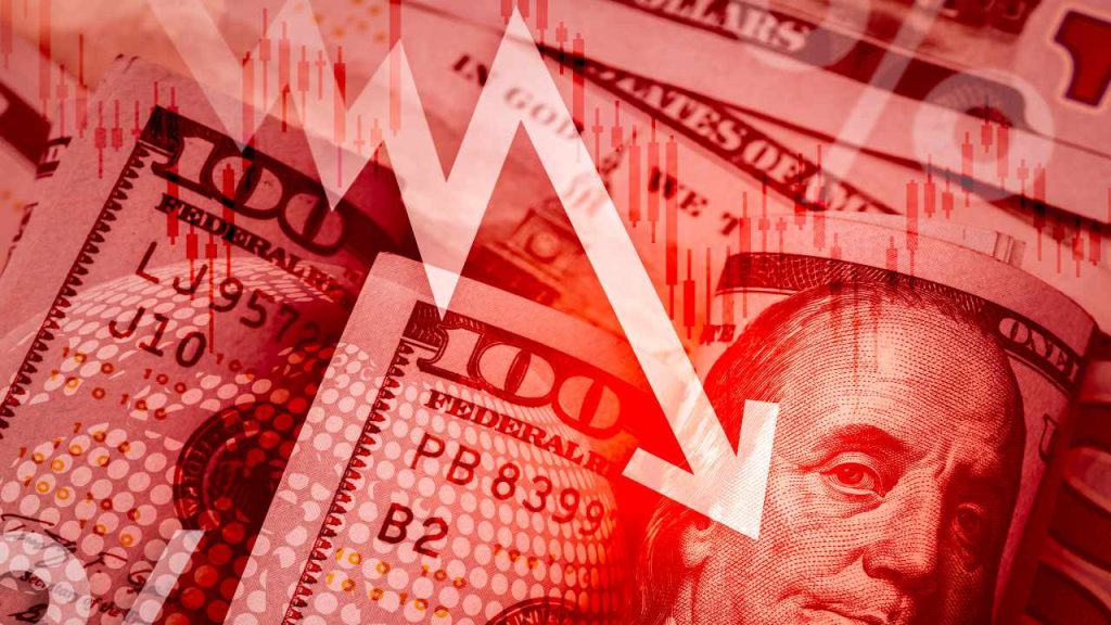 Dollar Collapse Nears: Peter Schiff Says Ending Reserve Status Is Only Way Out