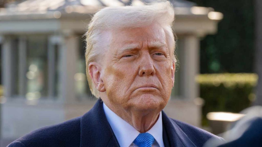 Trump Renews Call to Replace Quarterly SEC Filings With 6-Month Reporting