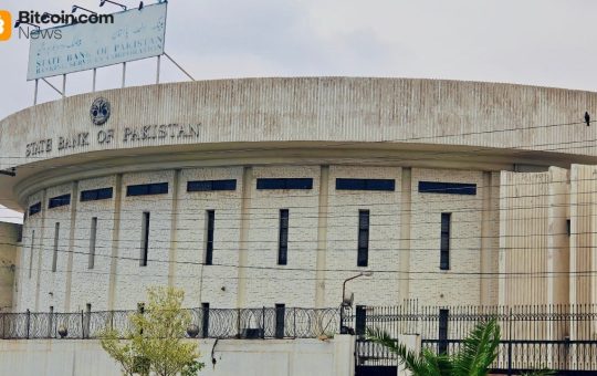 Pakistan Reverses 2018 Crypto Banking Restrictions as New Law Opens Regulated Access for Digital Asset Firms – Regulation Bitcoin News