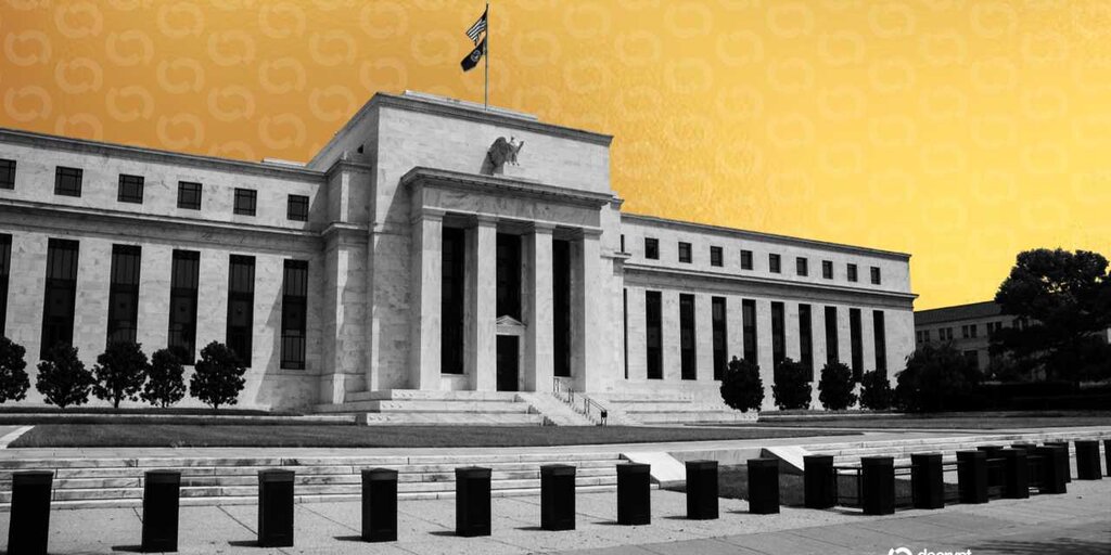 Federal Reserve Unveils Stablecoin Rules on Reserves and Capital