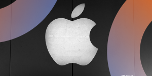 Hackers Jailbreak iPhone 18 Pro on Stage, and It Survives a Reboot