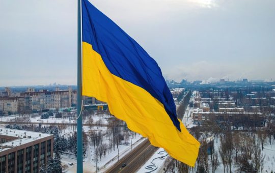 Ukraine's 'Kinetic Sanctions' Disrupt Russian A7A5 Stablecoin Services: Elliptic