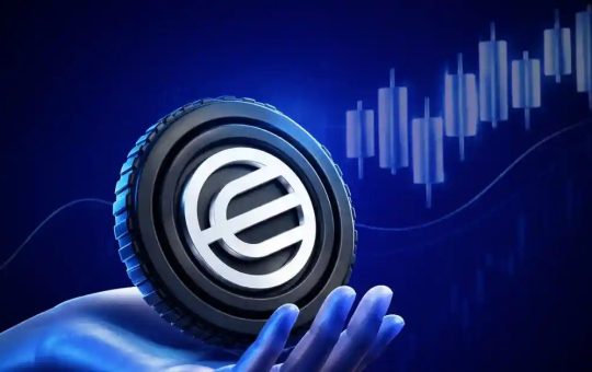 WLD Price Nears $0.70 Resistance — 3 On-Chain Signals Reveal the Next Move